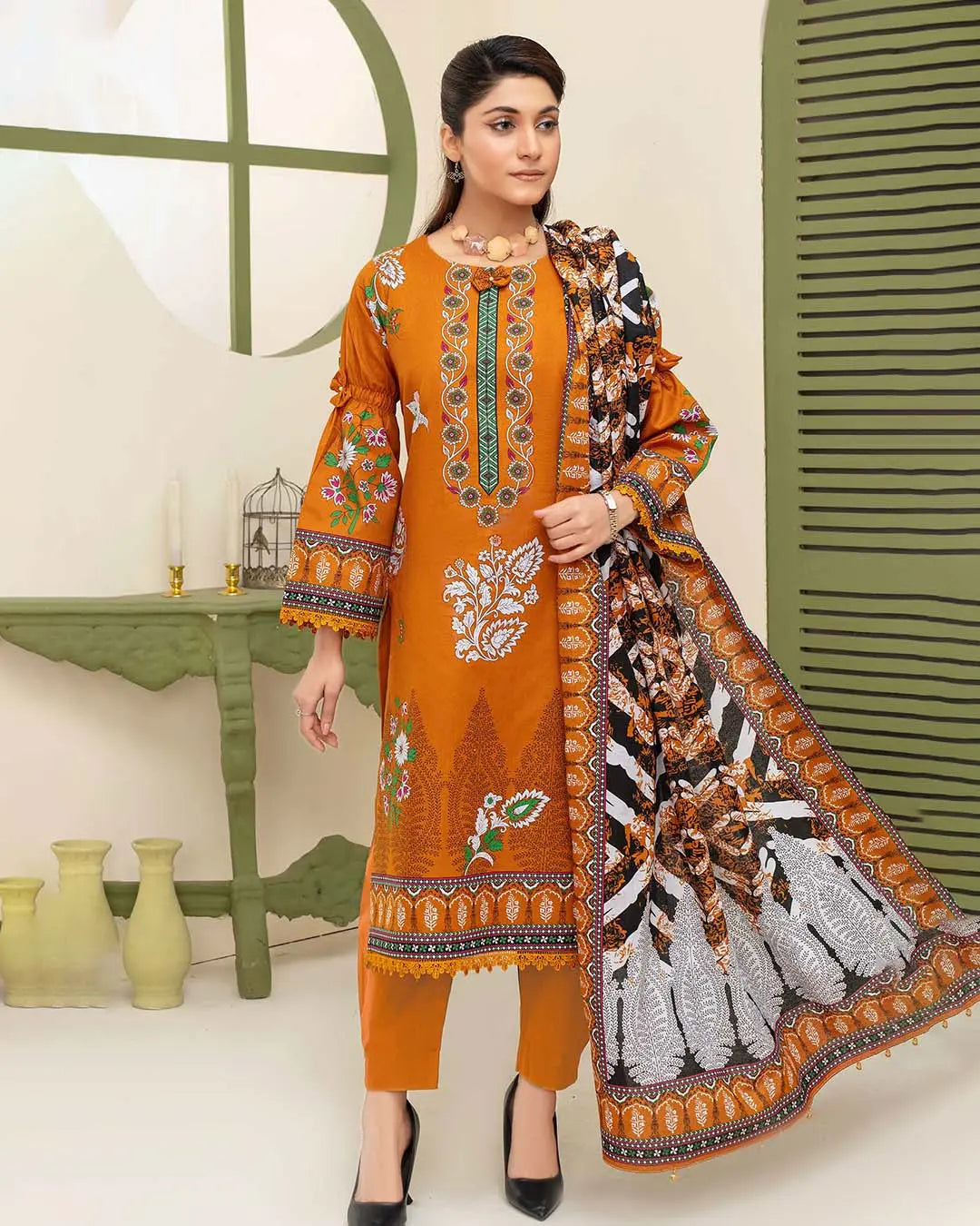 Samifa Presents Dua by Fiza Noor Branded 3 Pc Unstitched Printed Khaddar – Burnt Amber Orange