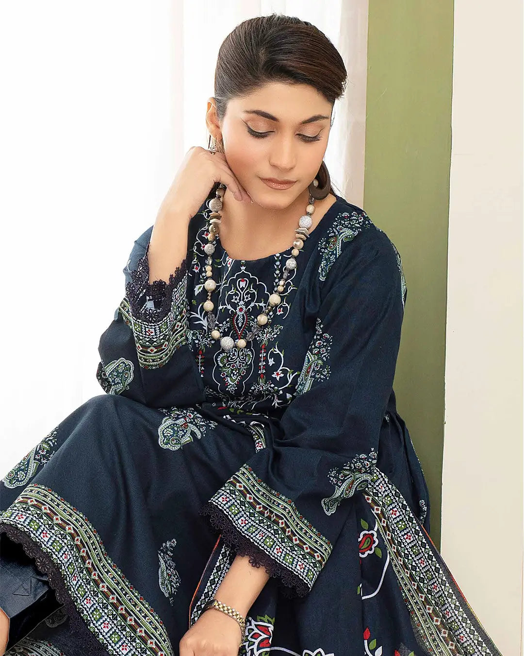 Samifa Presents Dua by Fiza Noor Branded 3 Pc Unstitched Printed Khaddar – Dusk Navy Blue