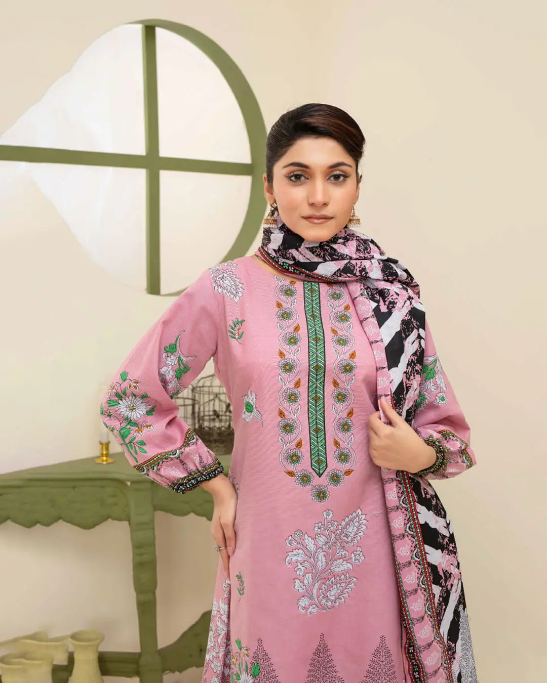 Samifa Presents Dua by Fiza Noor Branded 3 Pc Unstitched Printed Khaddar – Dusty Rose Pink