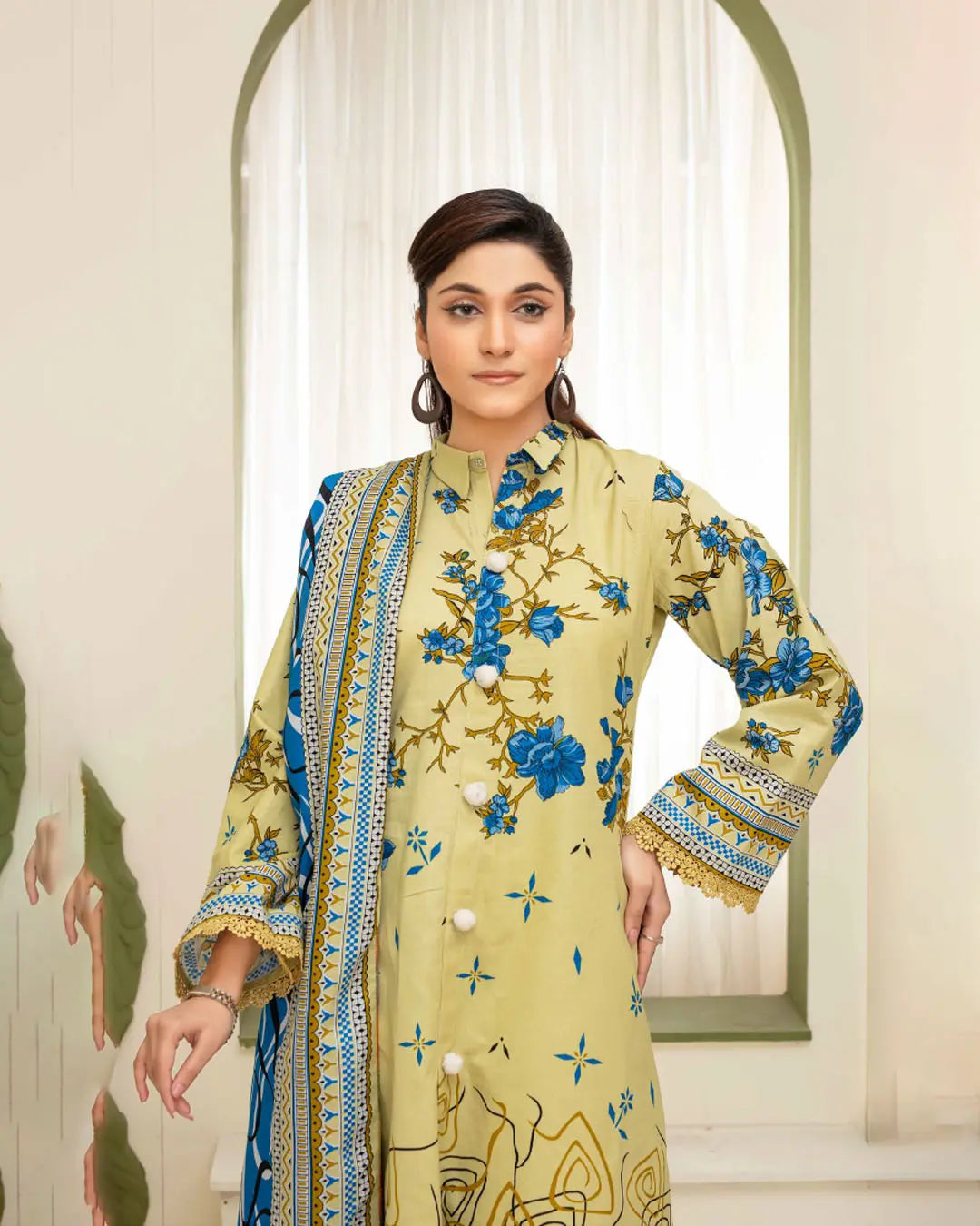 Samifa Presents Dua by Fiza Noor Branded 3 Pc Unstitched Printed Khaddar – Golden Honey Beige