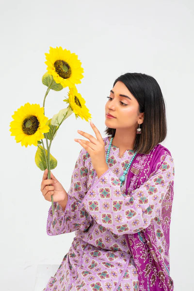 3-Piece Unstitched Lawn Suit – Printed Lawn Shirt, Printed Lawn Dupatta & Dyed Cambric Trouser (Fiza Noor Brand)