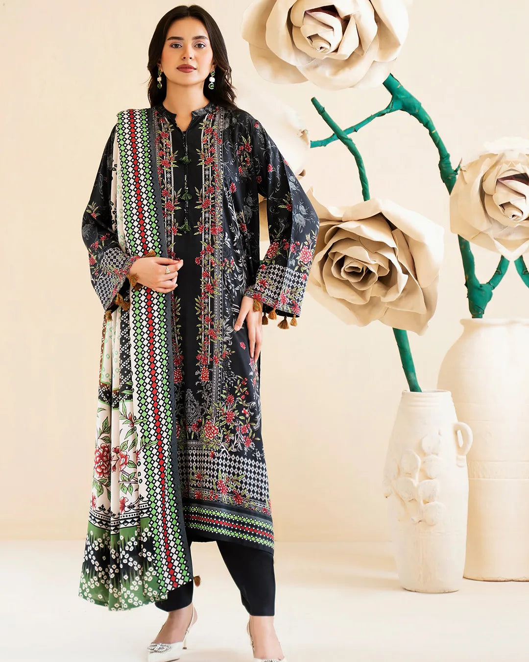Reeba by Gull Jee Original – Samifa Winter Collection 2025 Jet Black Luxurious Linen