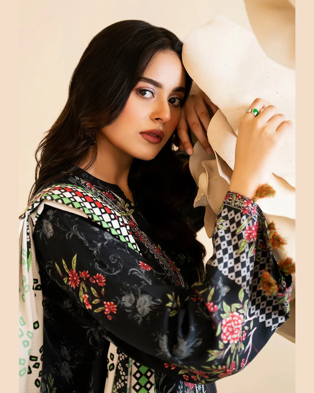 Reeba by Gull Jee Original – Samifa Winter Collection 2025 Jet Black Luxurious Linen
