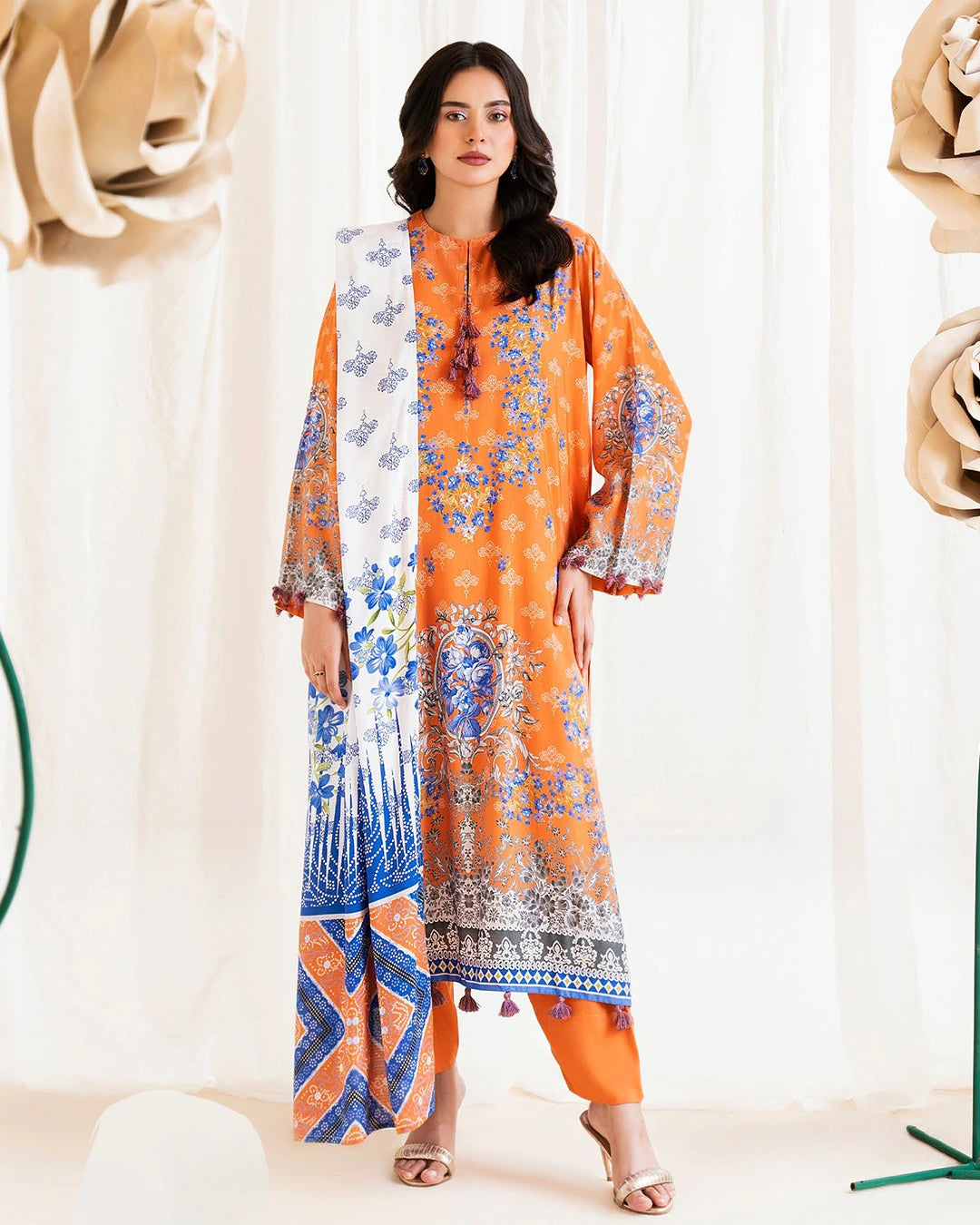 Reeba by Gull Jee Original – Samifa Winter Collection 2025 Warm Amber Luxurious Linen