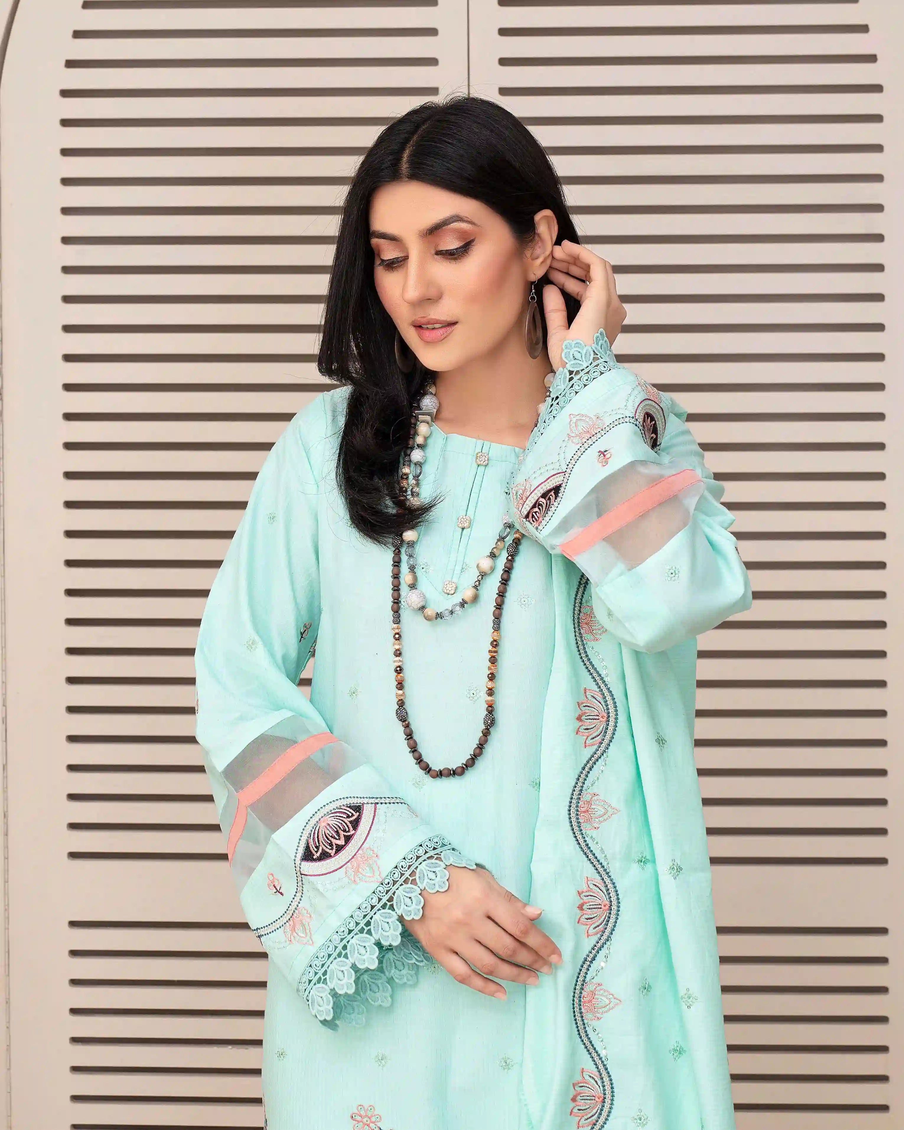 Samifa Presents Fiza Noor Unstitched Nikhar Winter Collection 3 Pc Embroidered Festival Linen – Pale Turquoise