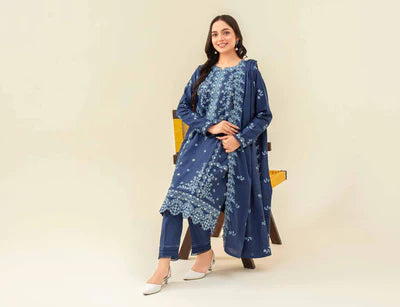 Samifa Presents Abro by Fiza Noor Unstitched Embroidered Winter Festival Branded Karandi 3 Pc Suit – Deep Steel Blue