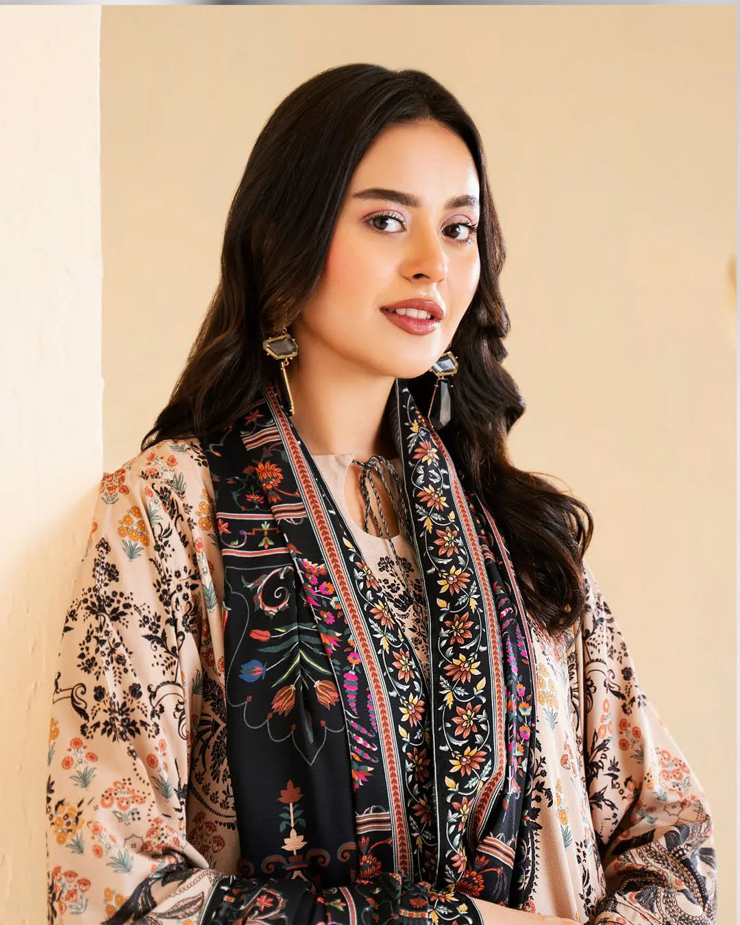Reeba by Gull Jee Original – Samifa Winter Collection 2025 Soft Beige Luxurious Linen