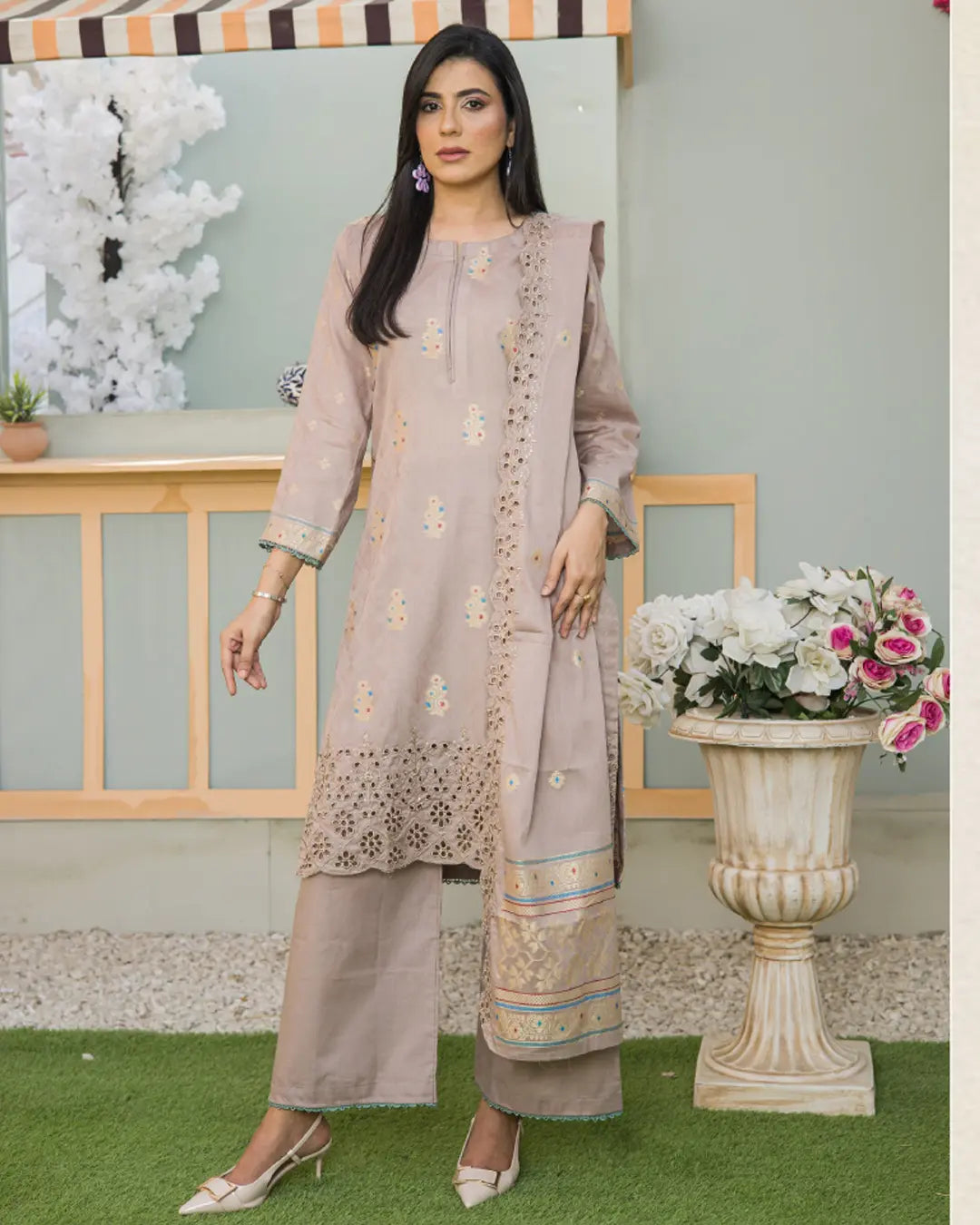 Samifa Presents Bonanza Branded Unstitched Luxury Jacquard Embroidered Collection with Cutwork Dupatta – Warm Taupe Beige