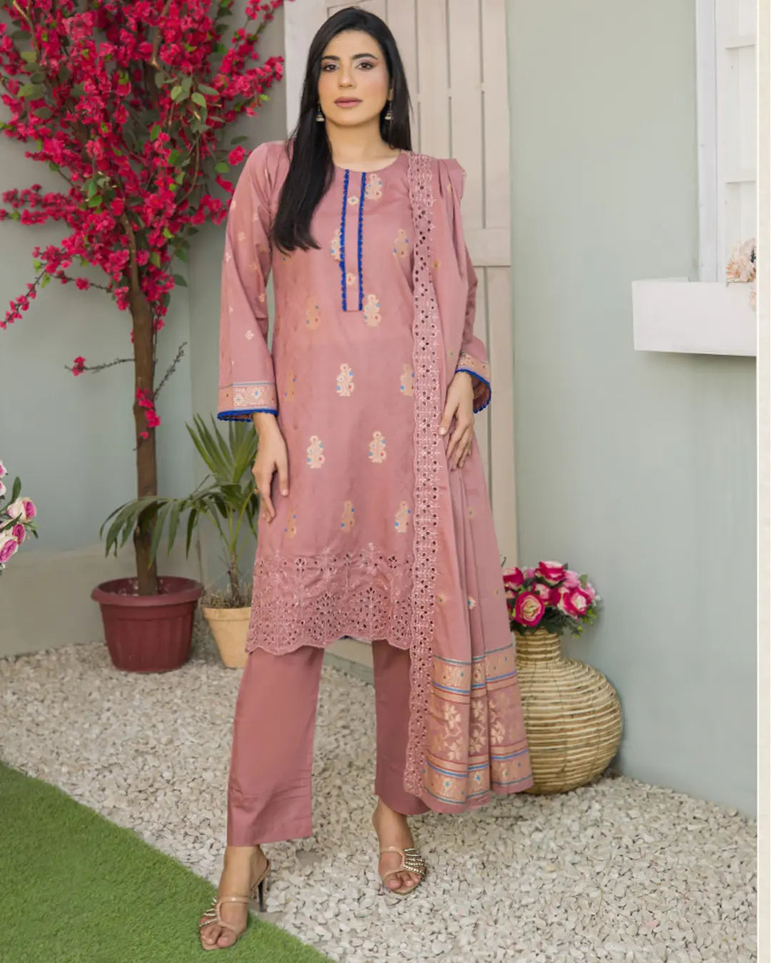 Samifa Presents Bonanza Branded Unstitched Luxury Jacquard Embroidered Collection with Cutwork Dupatta – Warm Muted