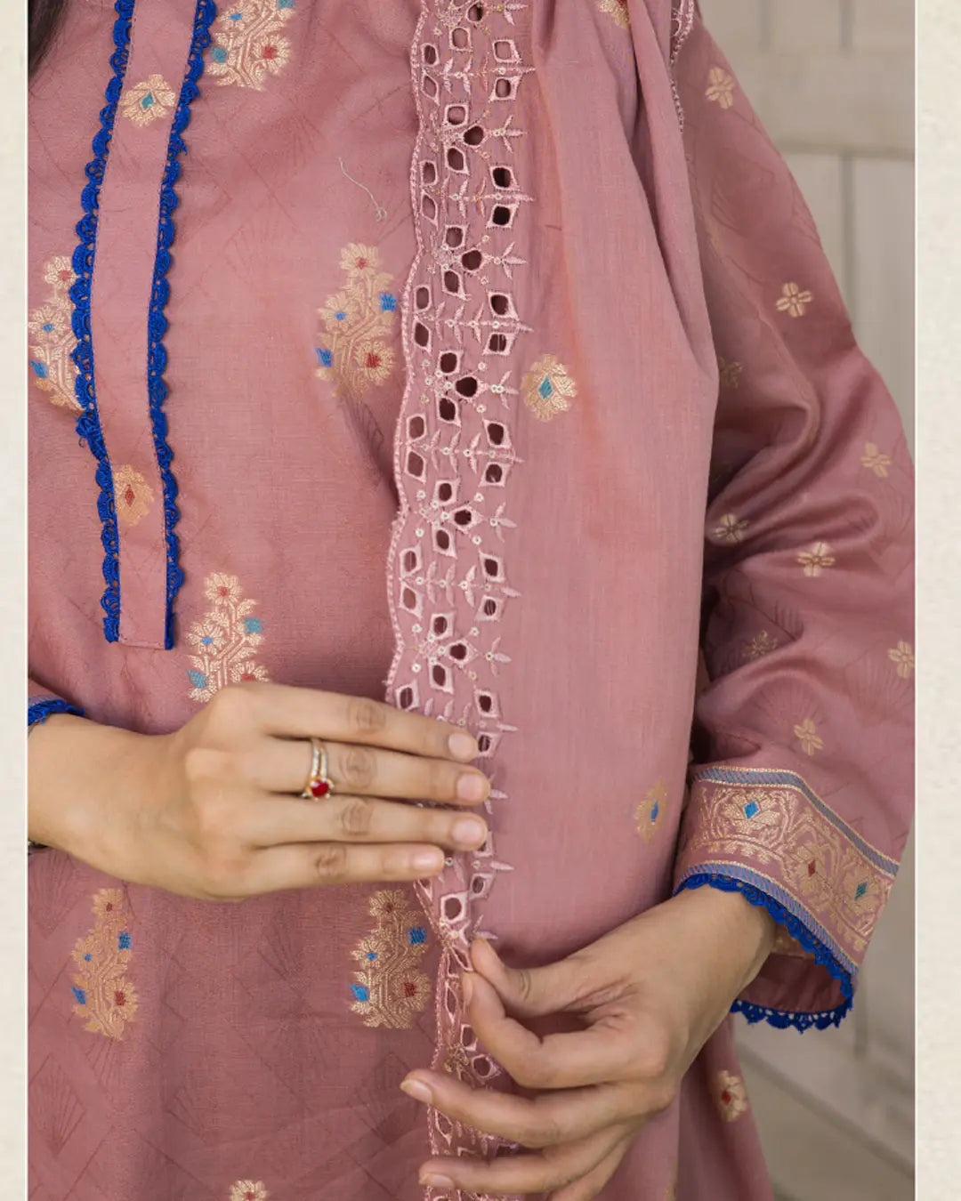 Samifa Presents Bonanza Branded Unstitched Luxury Jacquard Embroidered Collection with Cutwork Dupatta – Warm Muted